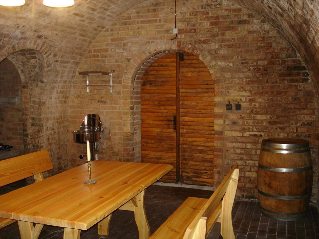 Apartmany Turold Mikulov Extérieur photo